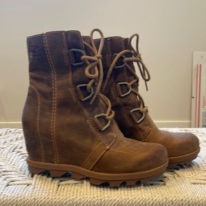Sorel wedge brown 7.5